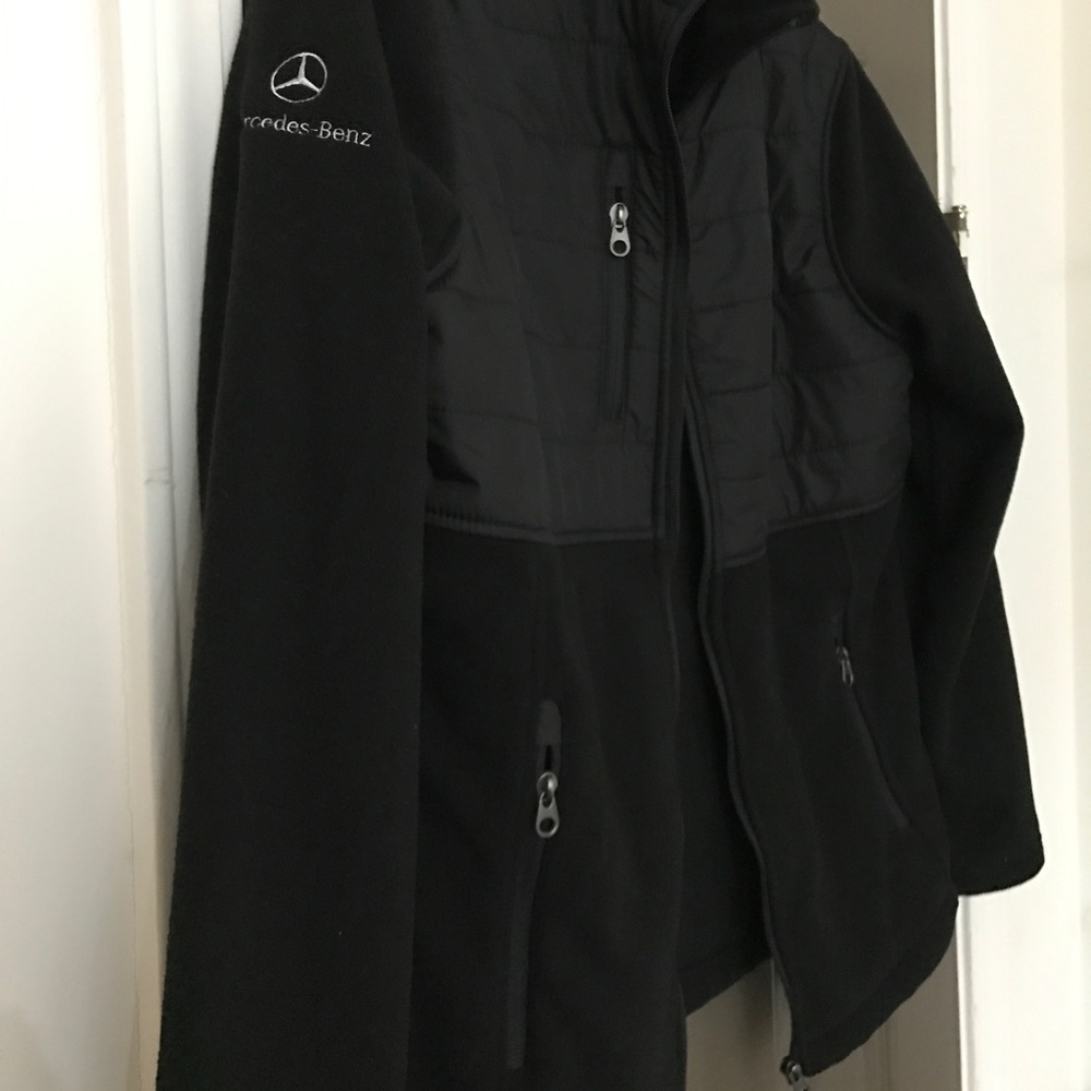 Mercedes Benz Women's Fleece ✨✨✨✨